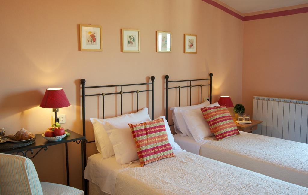 Albergo La Fontanella Сан-Кашано-дей-Баньй Экстерьер фото